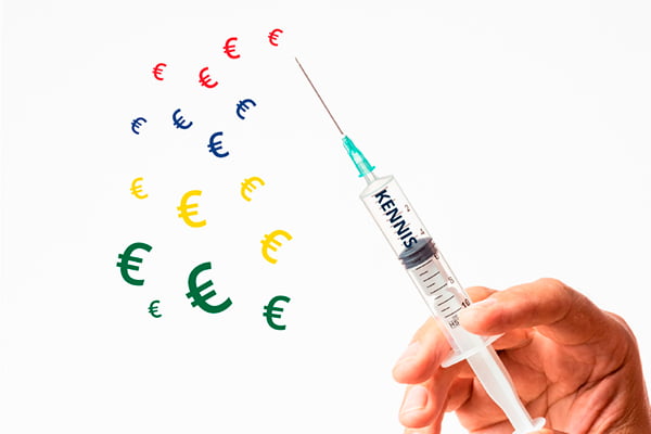 Injectienaald met Euro-tekens 